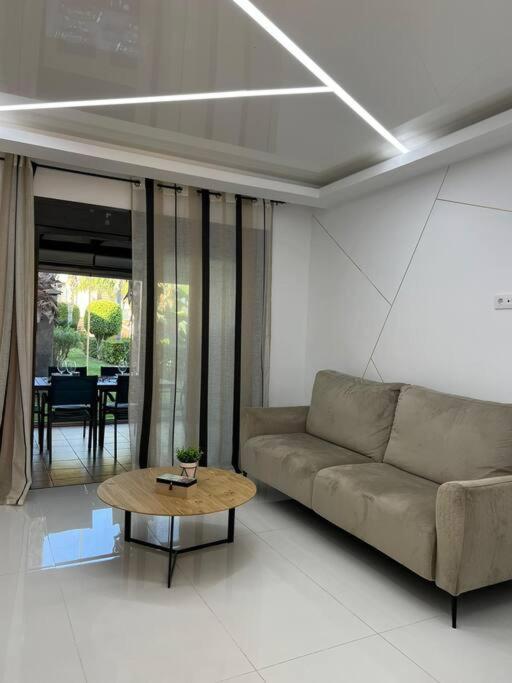 Morderno & Elegante Adosado En Roda Golf & Beach Resort Exterior photo